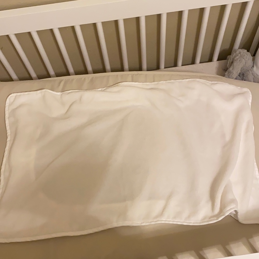 Arms reach Mini Co-sleeper Plush Sheet